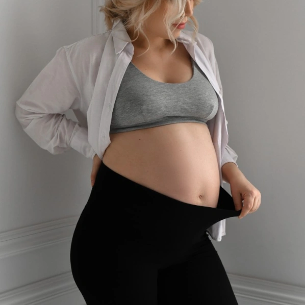 Growing leggings for pregnant women